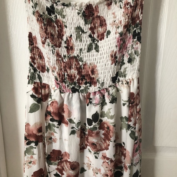 Long floral dress - Picture 2 of 5